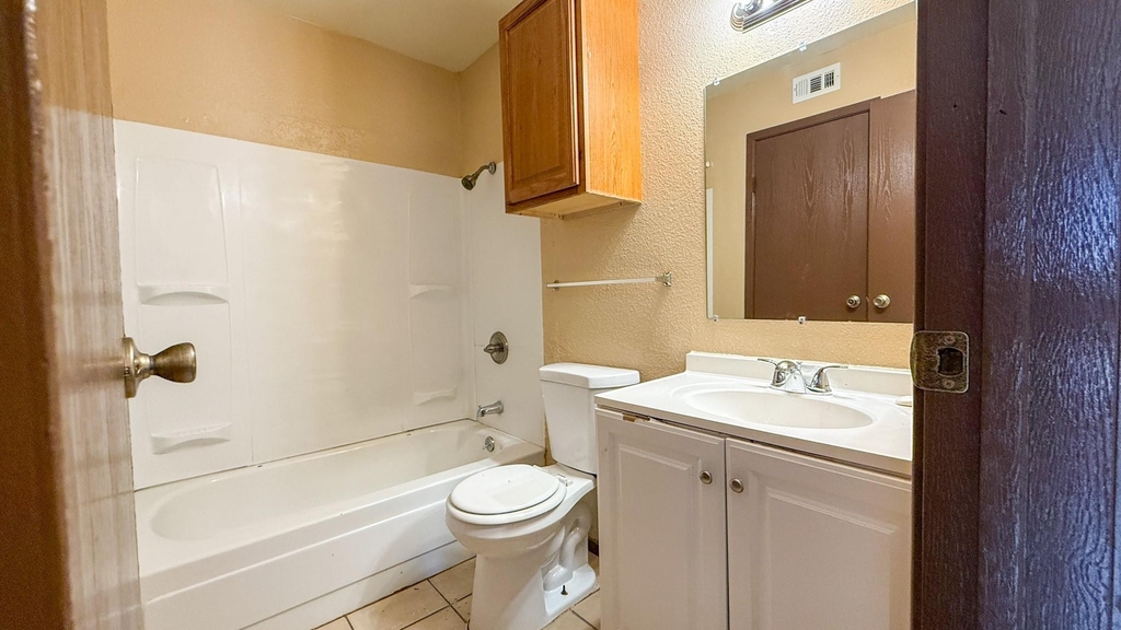 13480 S Thorntree Drive - Photo 9