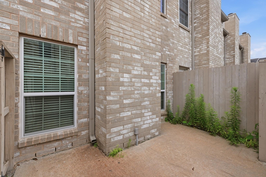 2978 Holly Hall Street - Photo 23