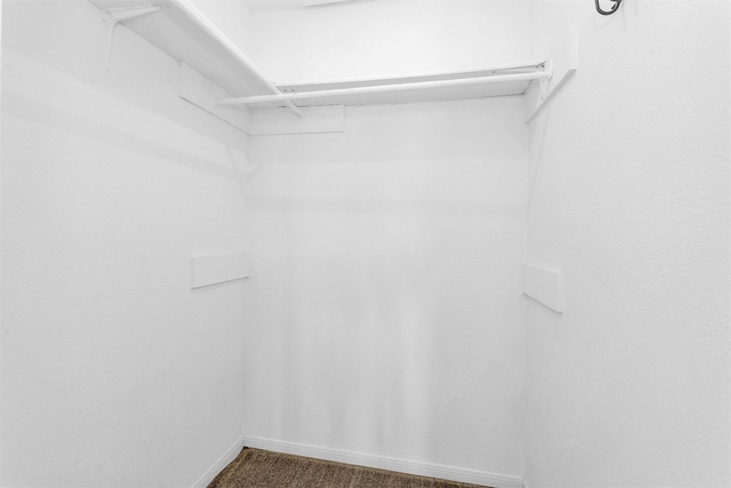 12100 Melville Drive - Photo 16