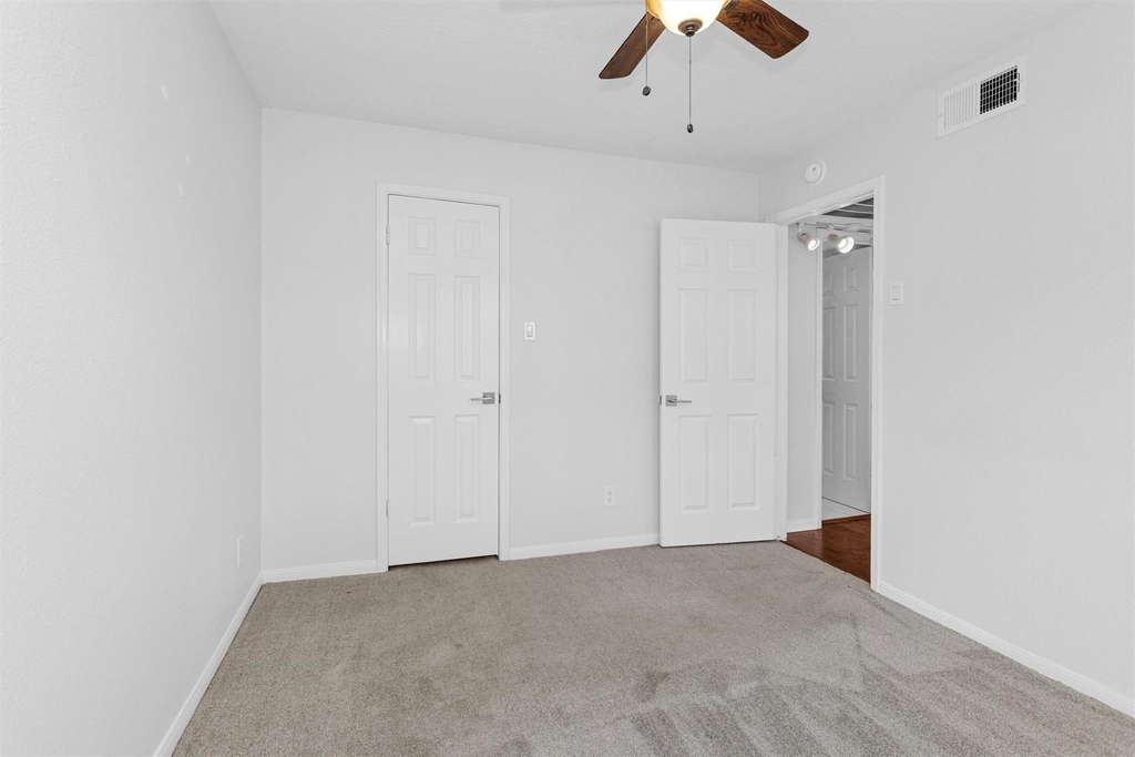 12100 Melville Drive - Photo 15