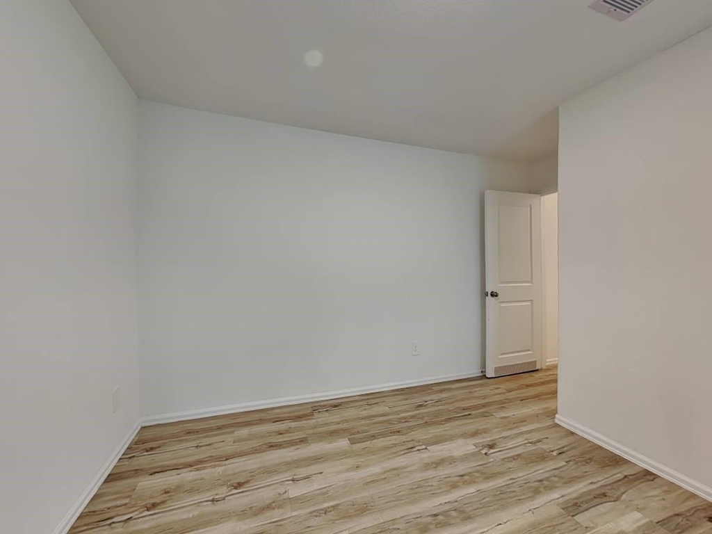 18714 Mercer Falls Drive - Photo 7