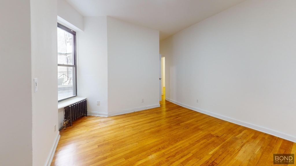 324 East 91st Street - Photo 3