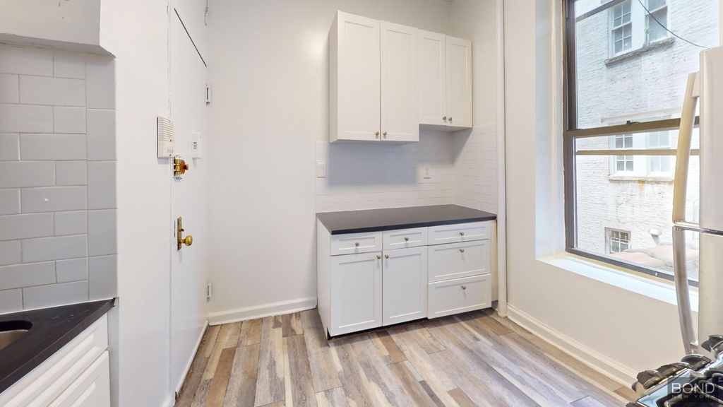 324 East 91st Street - Photo 1
