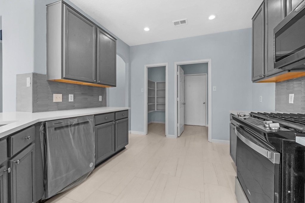 4238 Tree Moss Place - Photo 7