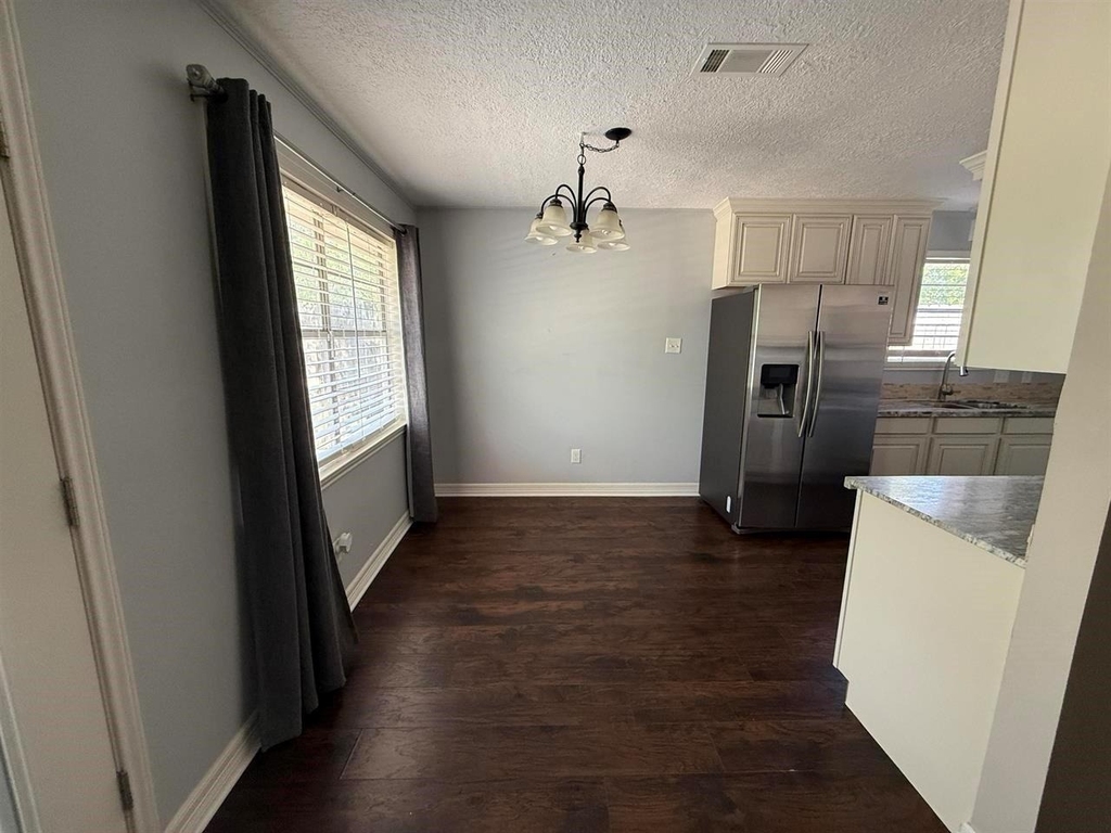 9260 Josey Street - Photo 4