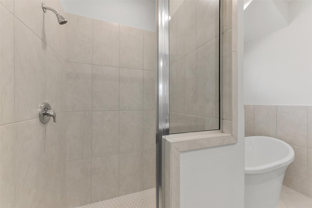 11938 Lakewood West Drive - Photo 17