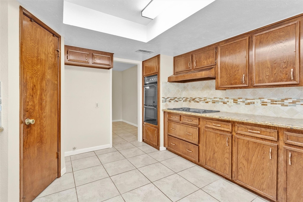 3127 Wagon Trail Drive - Photo 7