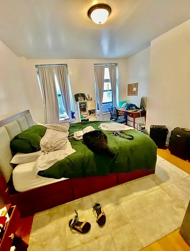 309 East 69th Street - Photo 5