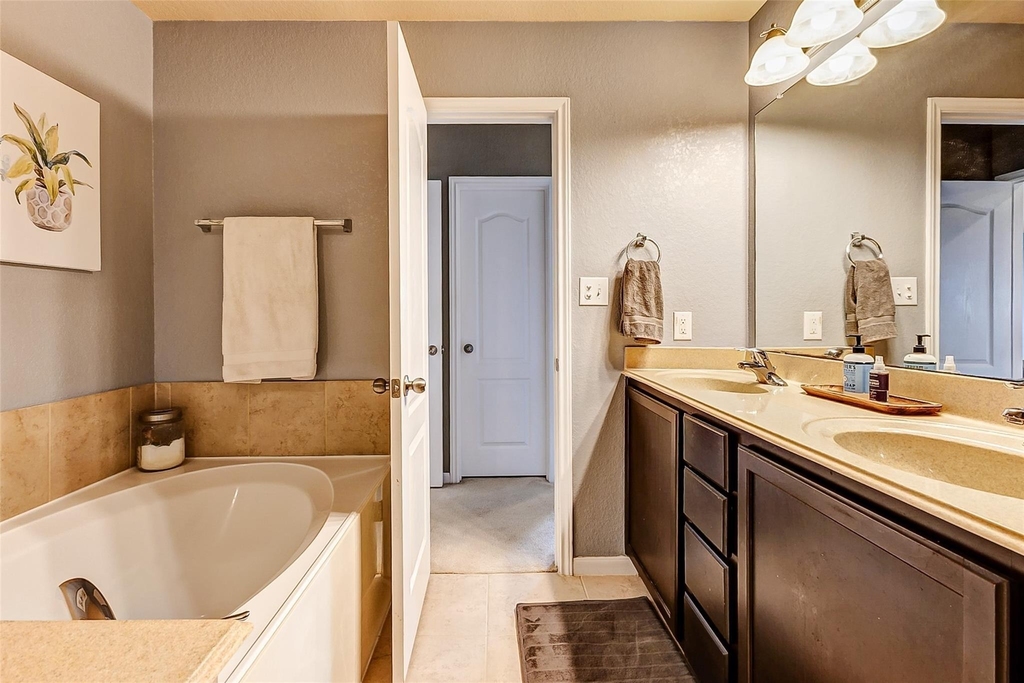 9973 Spring Rock Lane - Photo 18
