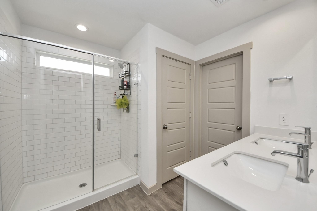 7706 Caspian Ranch Drive - Photo 7