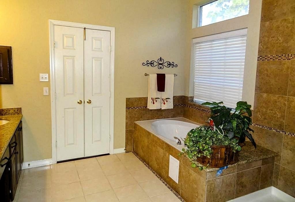 10114 Crescent Bluff Lane - Photo 25