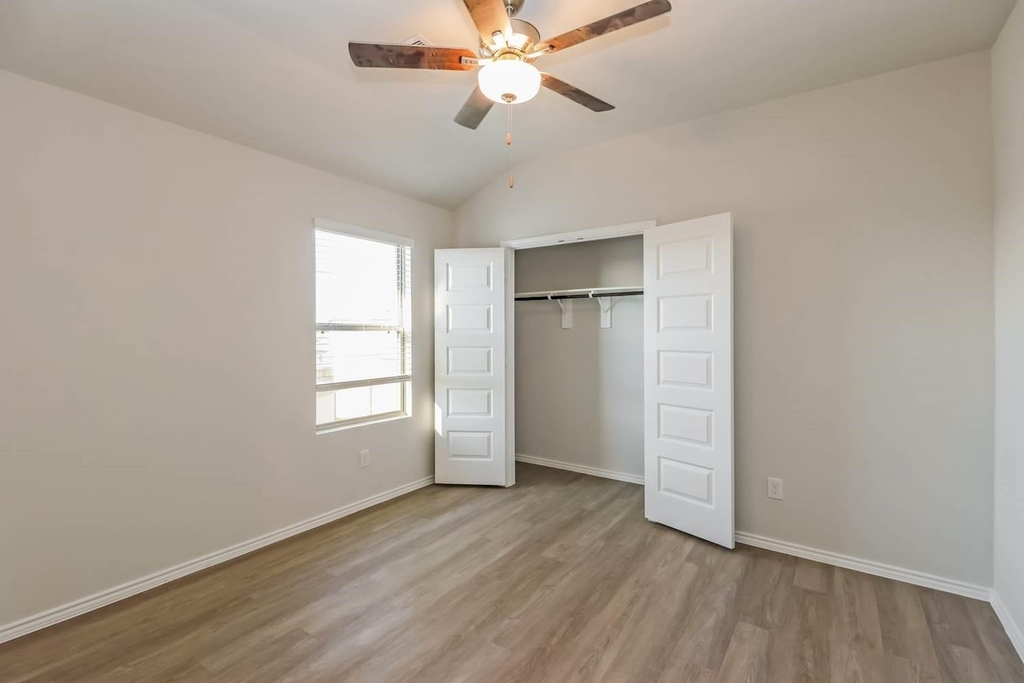 25001 Aconite Lane - Photo 8