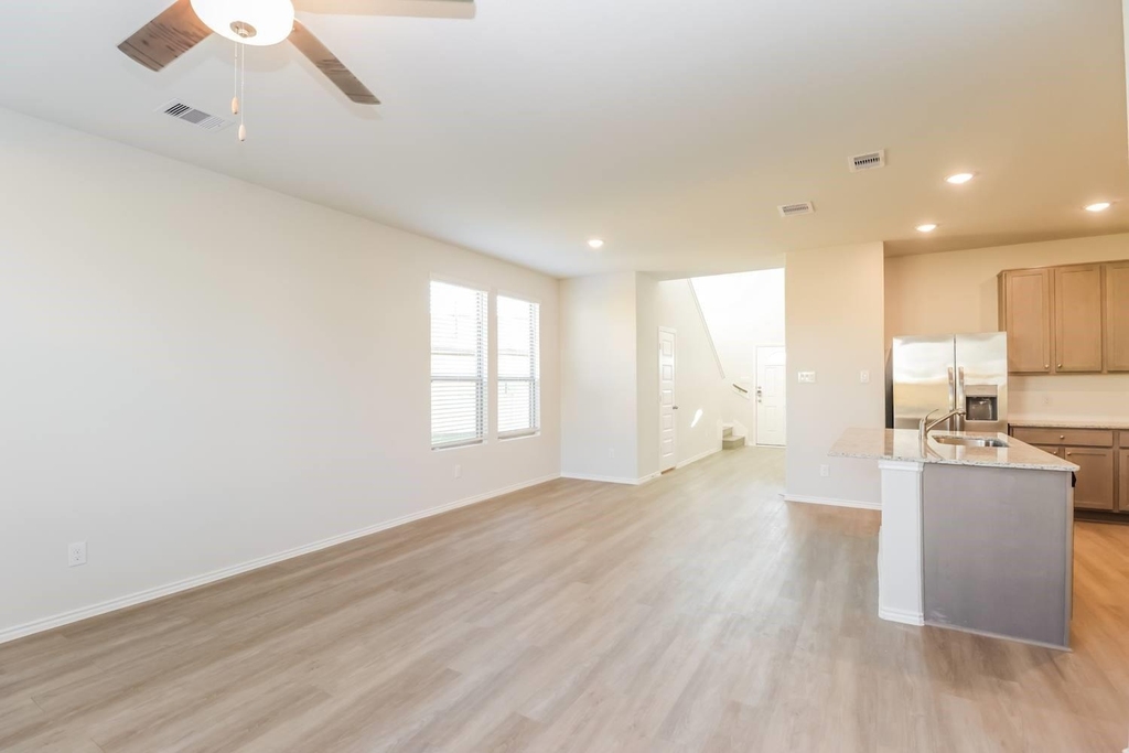 25001 Aconite Lane - Photo 1