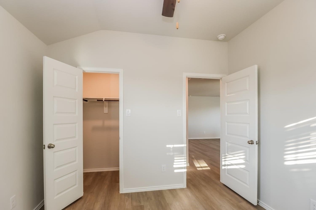 25001 Aconite Lane - Photo 9