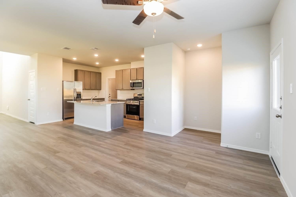 25001 Aconite Lane - Photo 2