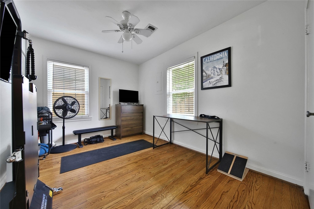 1607 Libbey Drive - Photo 10