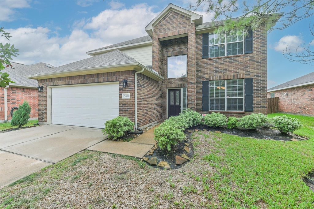 5418 Lilac Grove Lane - Photo 0