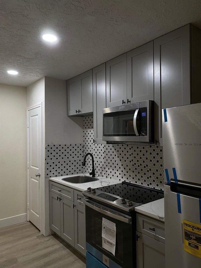 12002 Palmcroft Street - Photo 1