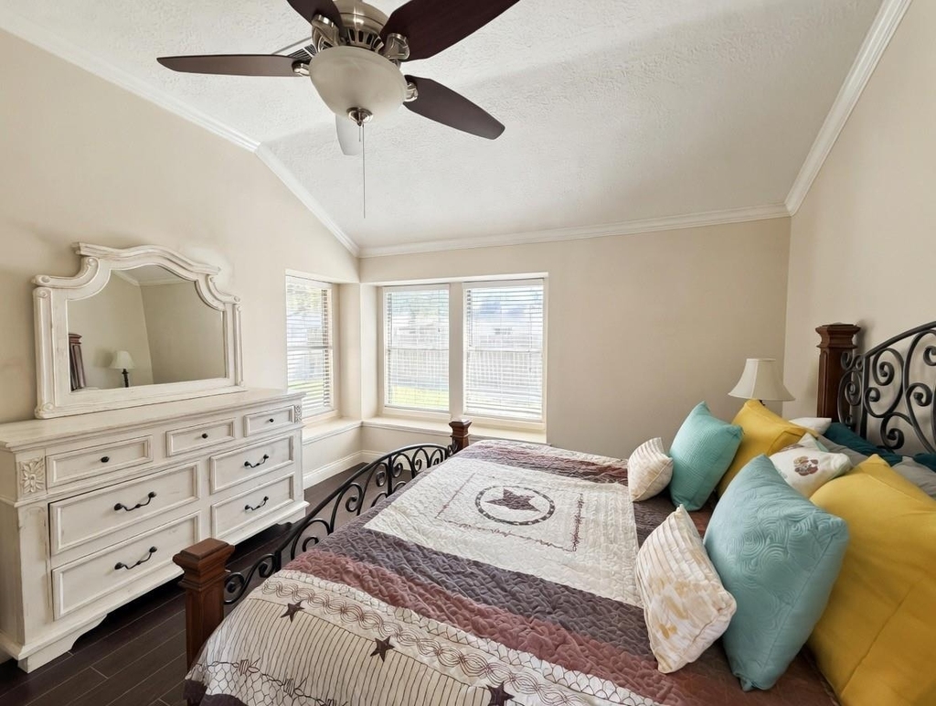 18015 Oak Cottage Court - Photo 19