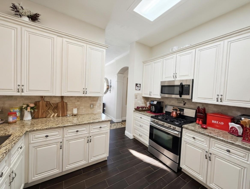 18015 Oak Cottage Court - Photo 13