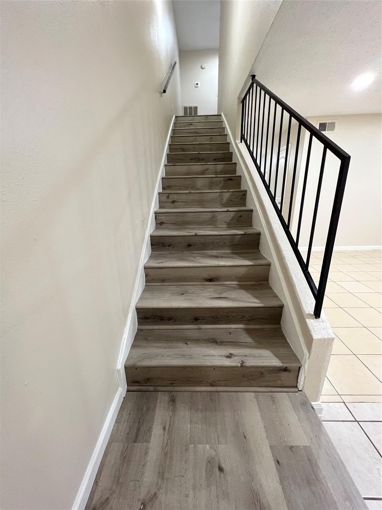 2130 Greenbriar Colony Drive - Photo 8