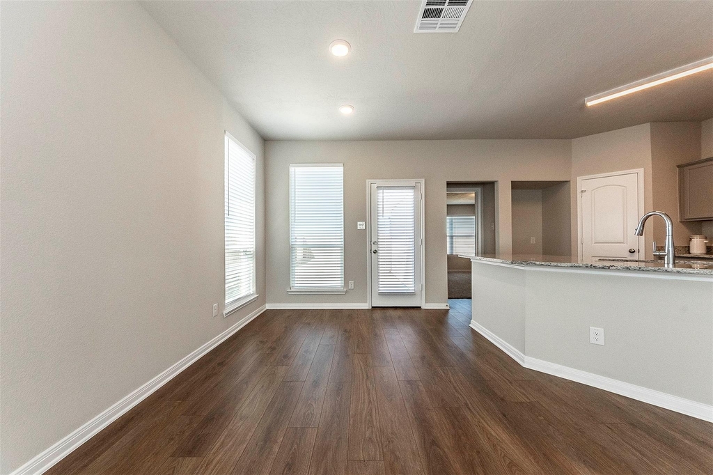 8220 N Tourmaline Way - Photo 10