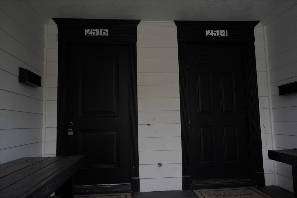 2516 Isabella Street - Photo 3
