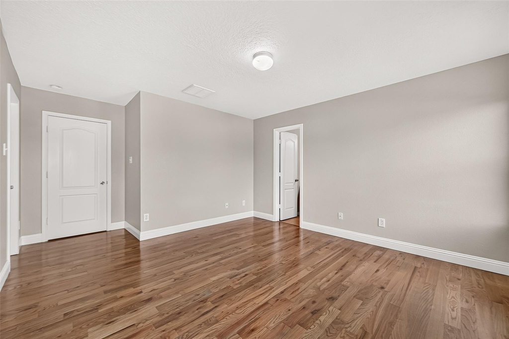 3519 Fuller Bluff Drive - Photo 4