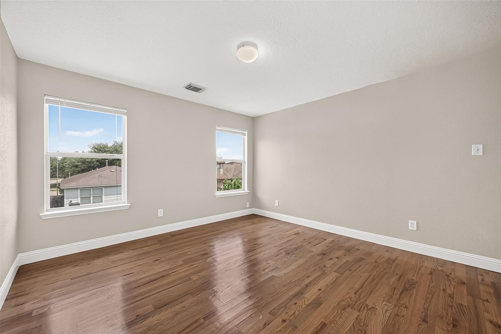 3519 Fuller Bluff Drive - Photo 5