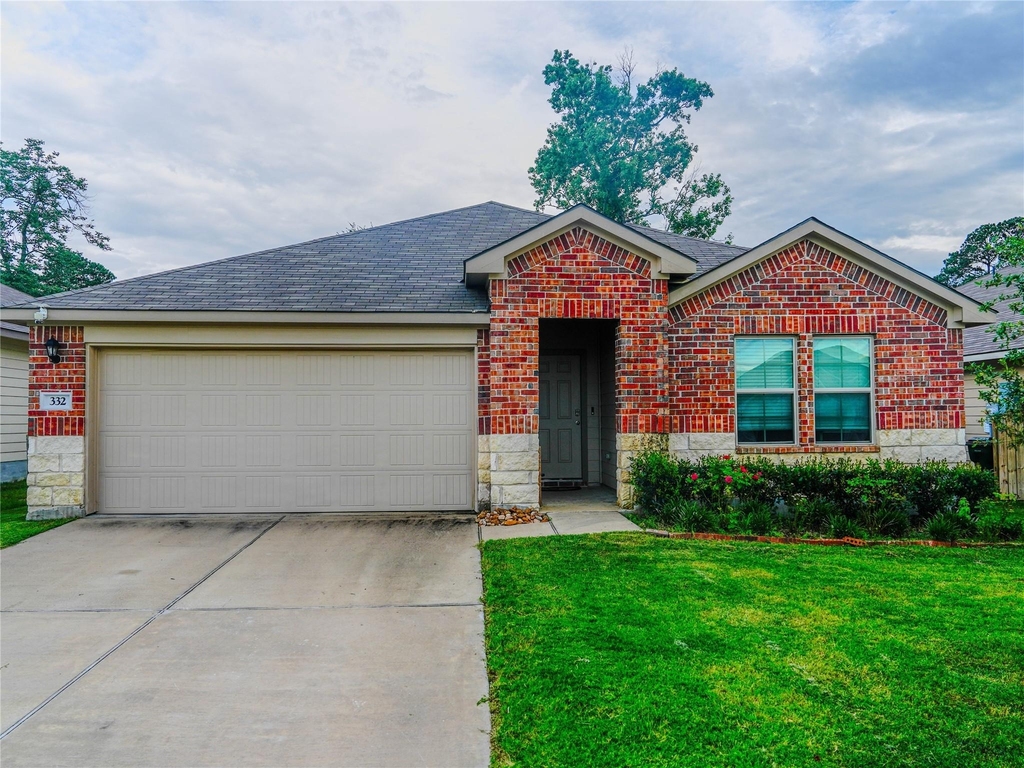 332 Pecos Drive - Photo 1