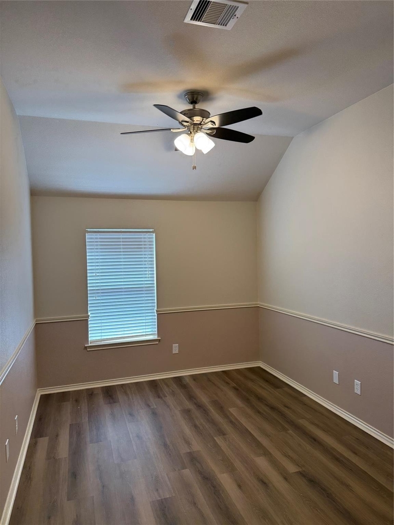 6914 Sunflower Grove Drive - Photo 33