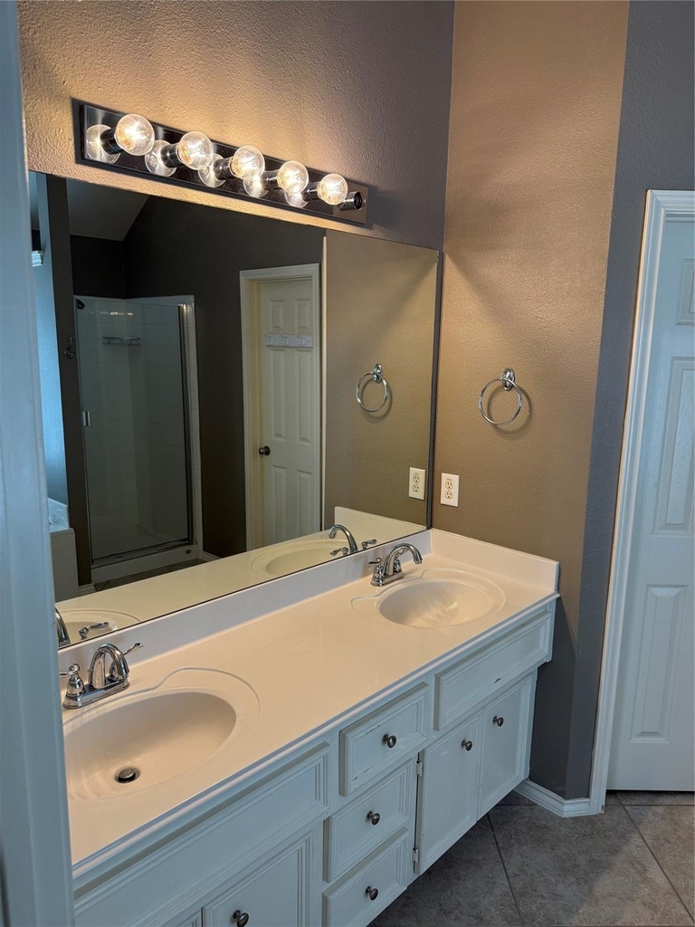 6914 Sunflower Grove Drive - Photo 40