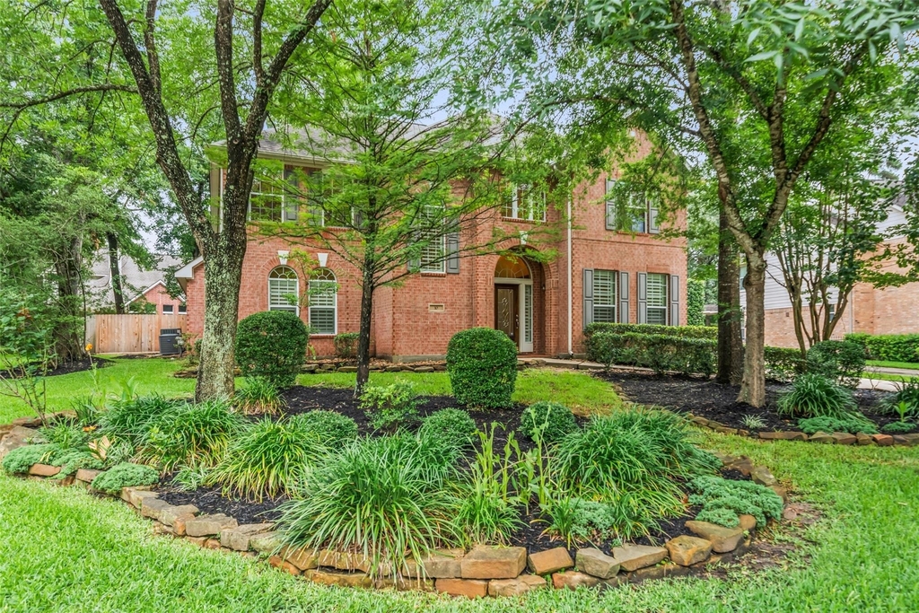 10 Dove Trace Circle - Photo 0