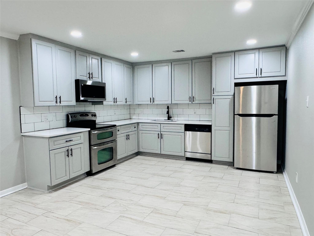 10702 Deval Drive - Photo 15
