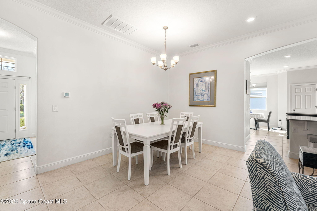6435 Montserrat Drive - Photo 7