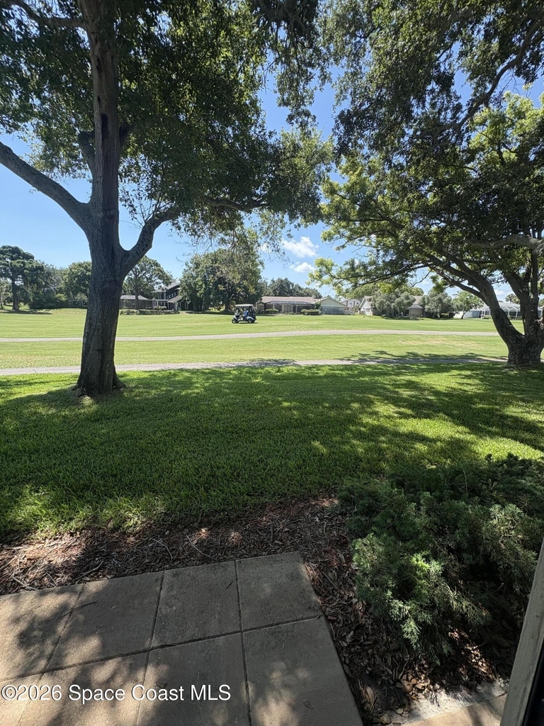 215 Augusta Way - Photo 2