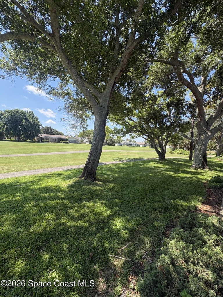 215 Augusta Way - Photo 22