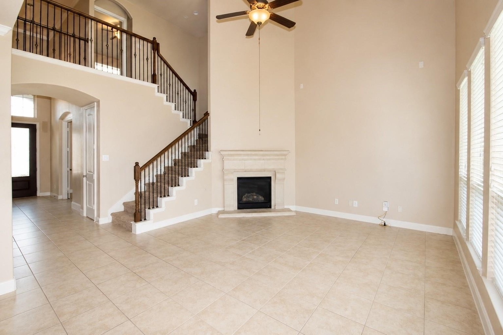 7703 Reflection View Lane - Photo 2