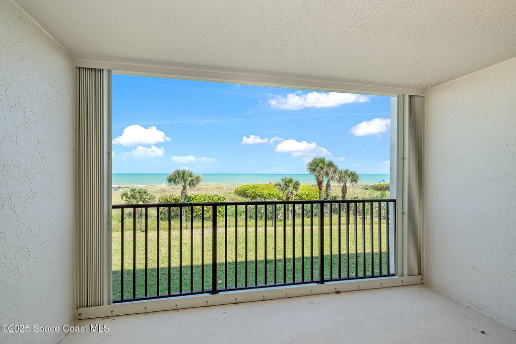 1860 N Atlantic Avenue - Photo 11