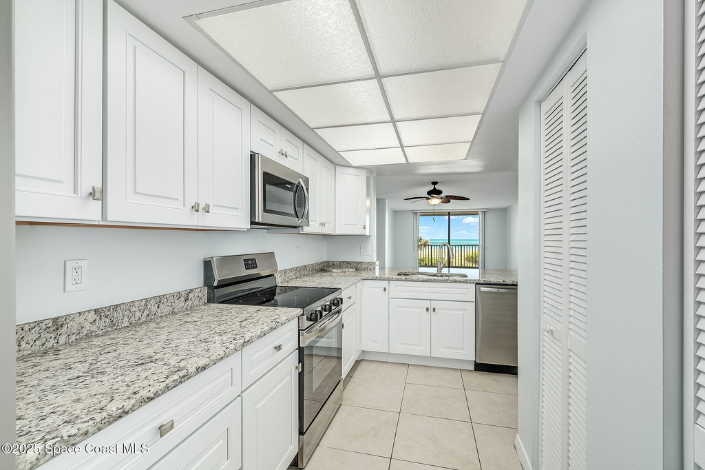 1860 N Atlantic Avenue - Photo 6