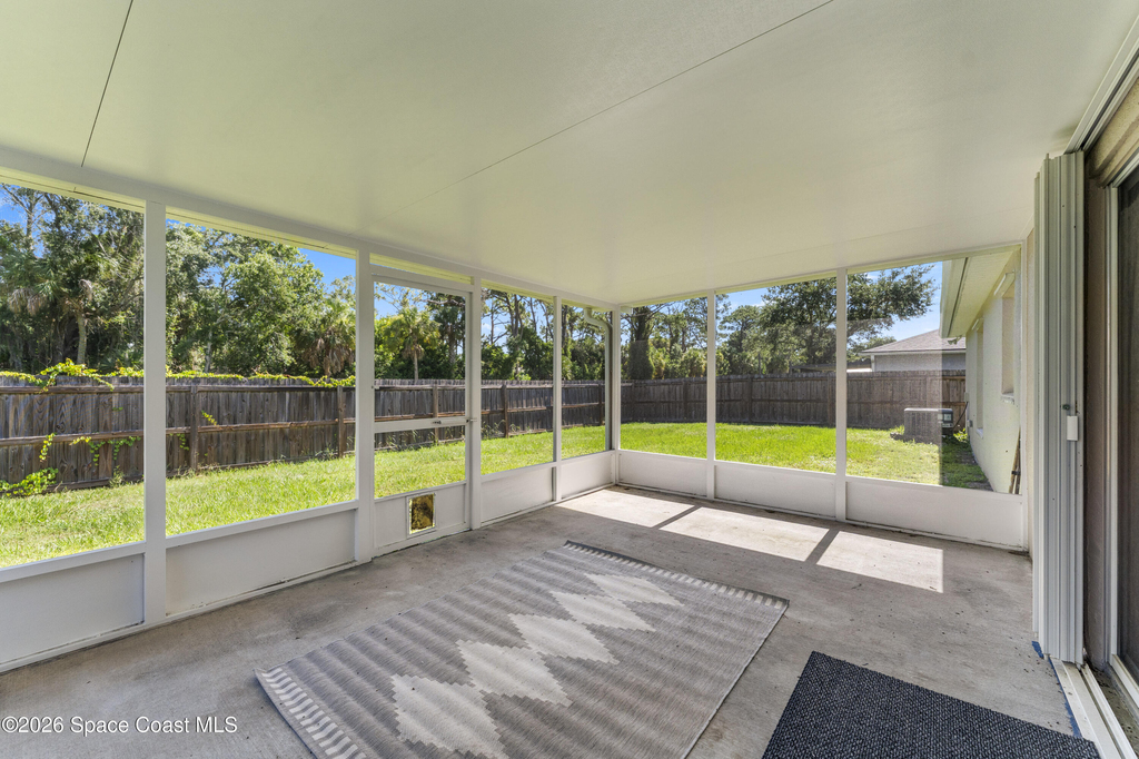 1324 Mandys Court - Photo 17