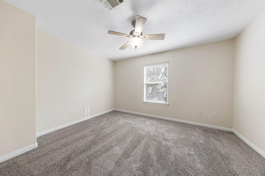 614 Foster Street - Photo 20