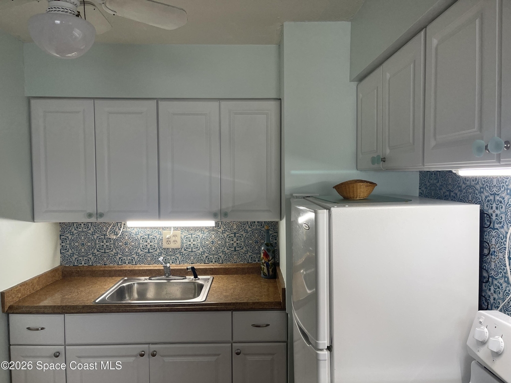 8521 Canaveral Boulevard - Photo 6