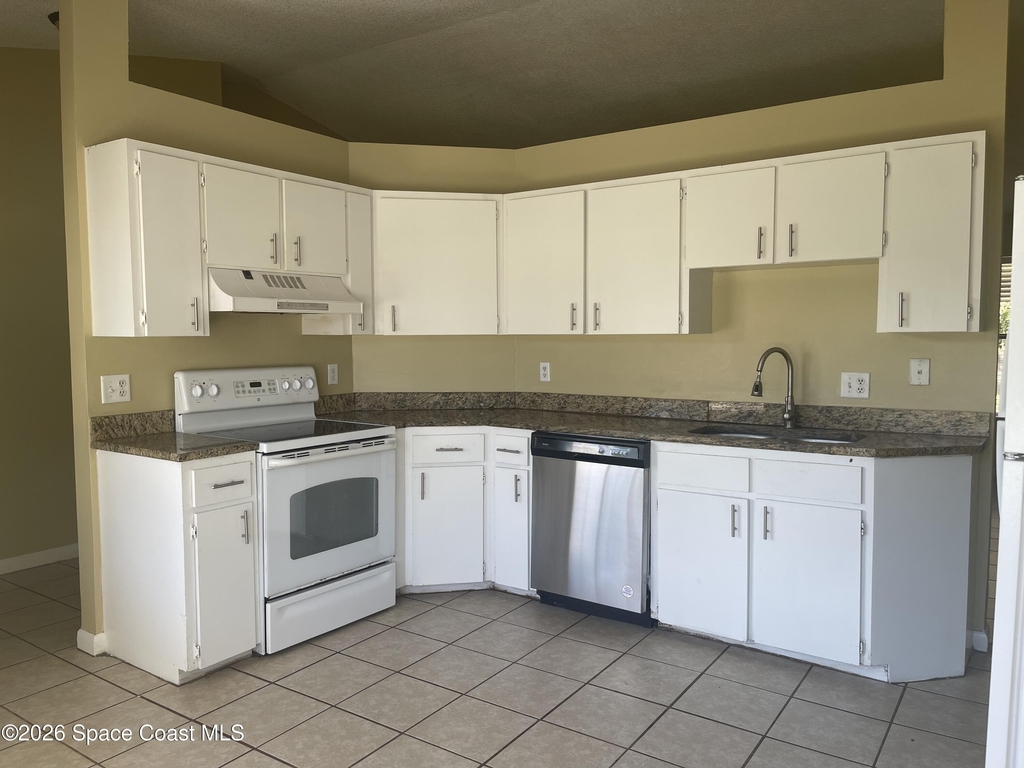 1761 Gagman Street Nw - Photo 3
