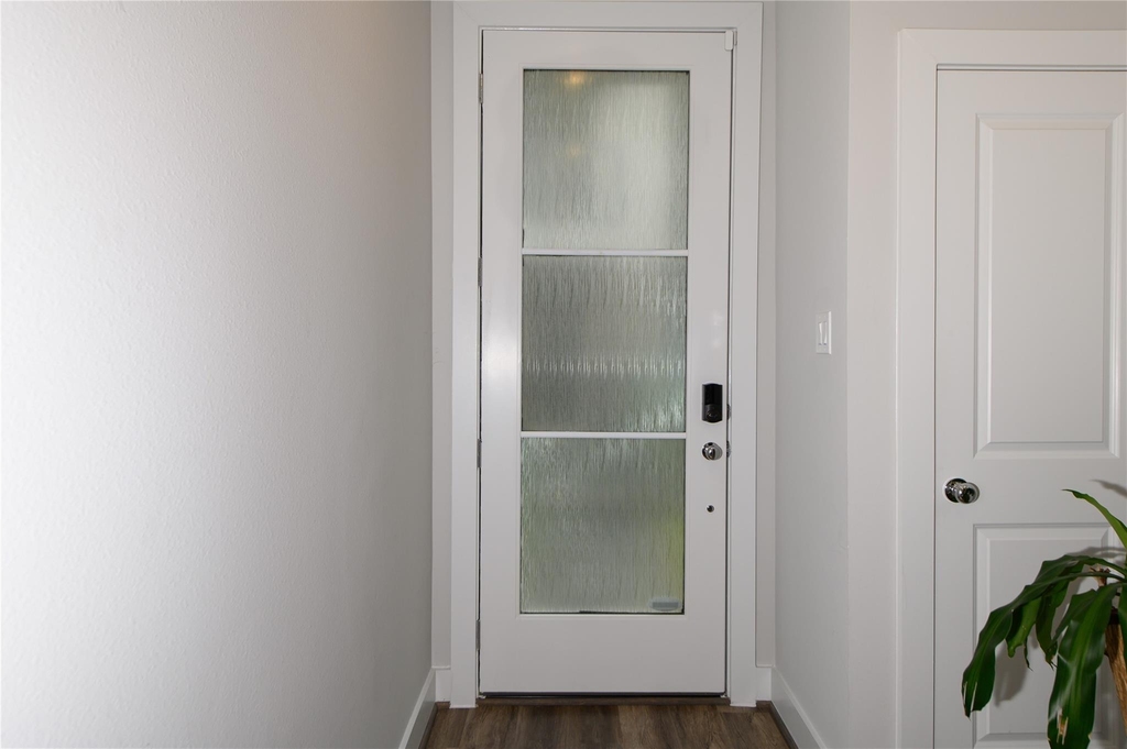 1274 N Post Oak Road - Photo 18