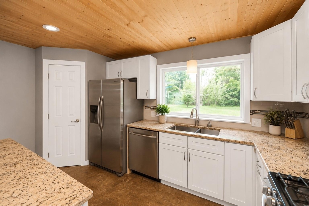 711 Kalmer Street - Photo 4