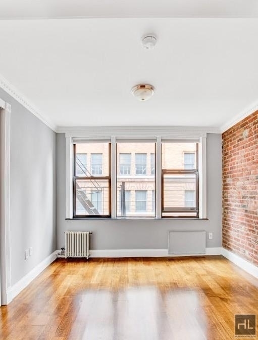 East 26 Street - Photo 2