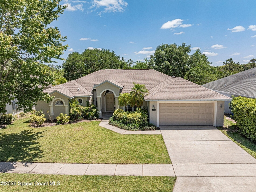 113 Stony Point Drive - Photo 0