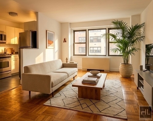 East 63 Street - Photo 0