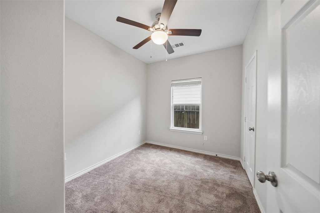 396 Westchase - Photo 14